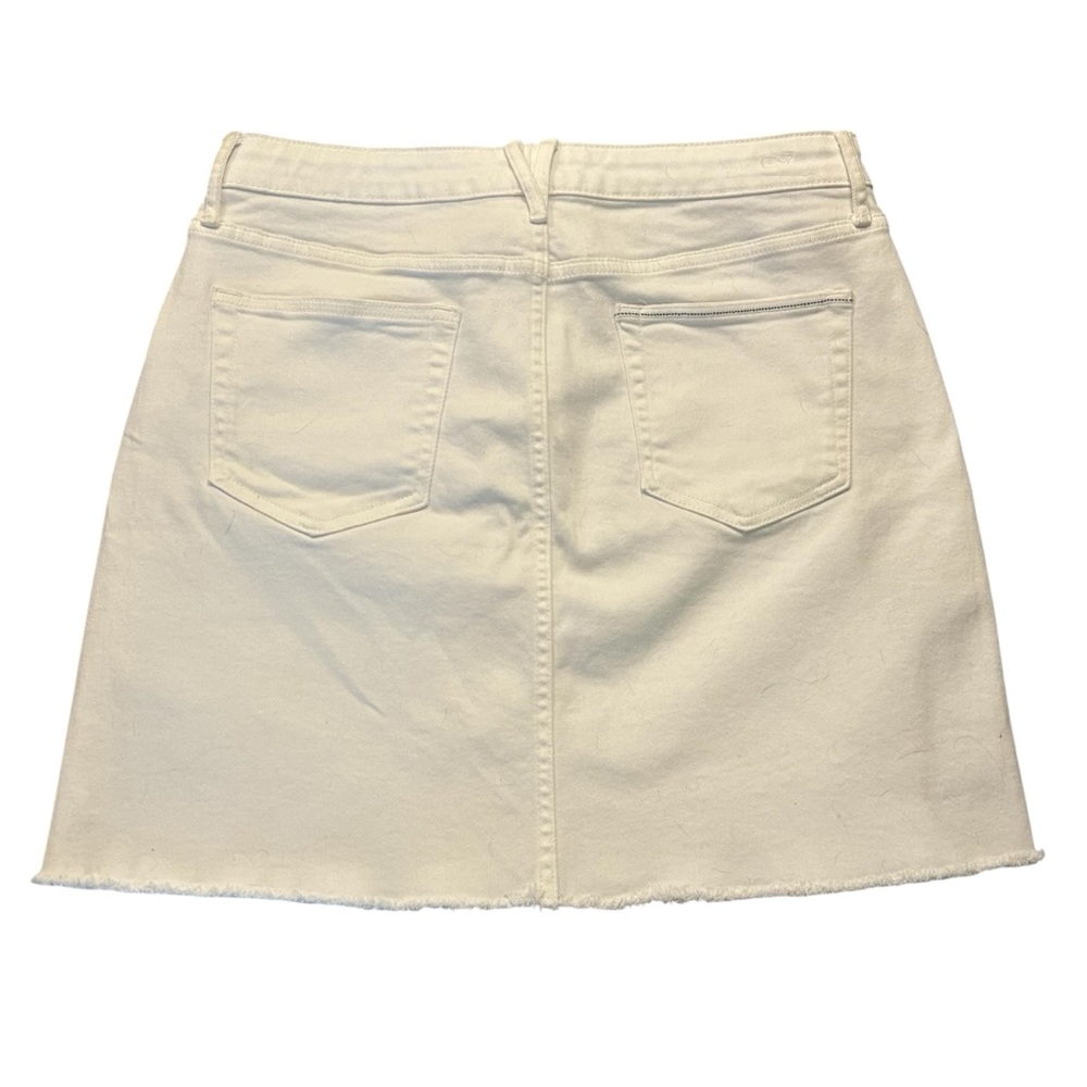 Vineyard Vines
White Denim Mini Skirt Size 8 Raw Hem Stretch Preppy Summer - Picture 4 of 8